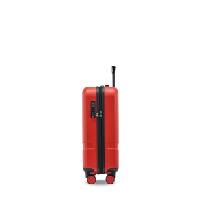 Seitenansicht des Business-Trolleys in Red mit ergonomischem Tragegriff zum einfachen Heben als Handgepäck