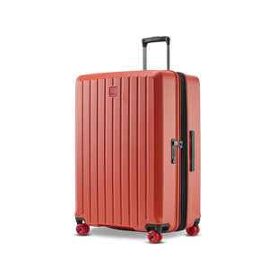 Ansicht schräg von vorne mit Dehnfalte beim BUZZ Trolley Rosso Clay in der Größe L mit markantem Rillen-Design