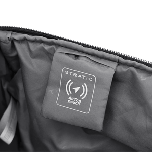 Detailaufnahme der AirTech Pouch Innentasche im LITE L Weichgepäck Koffer für optimale Organisation
