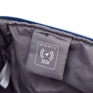Detailaufnahme der AirTech Pouch Innentasche im LITE M Weichgepäck Koffer für übersichtliche Organisation