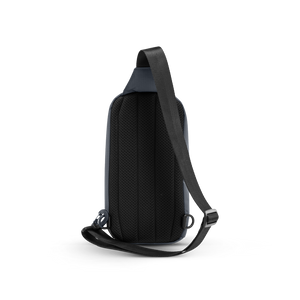 Rückansicht der Move Crossbody Bag mit weich gepolsterter Mesh-Rückseite für ergonomischen Tragekomfort im Alltag