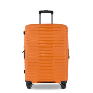 Frontansicht des NOVIUM SL Trolley M in Rosso Clay - robuster, mittelgroßer Reisekoffer mit moderner Hartschale