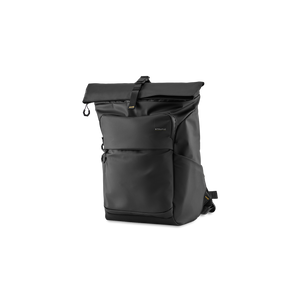 STRATIC Vibe Daily Backpack noir, vue de face de biais – Sac à dos moderne pour ordinateur portable, pour le travail et la ville