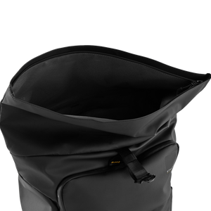 STRATIC Vibe Daily Backpack noir ouvert, vue de dessus – Grand compartiment principal offrant beaucoup d'espace