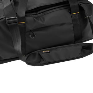 STRATIC Vibe Duffle Bag L noir, détail – Compartiment de sécurité zippé dissimulé à l'arrière